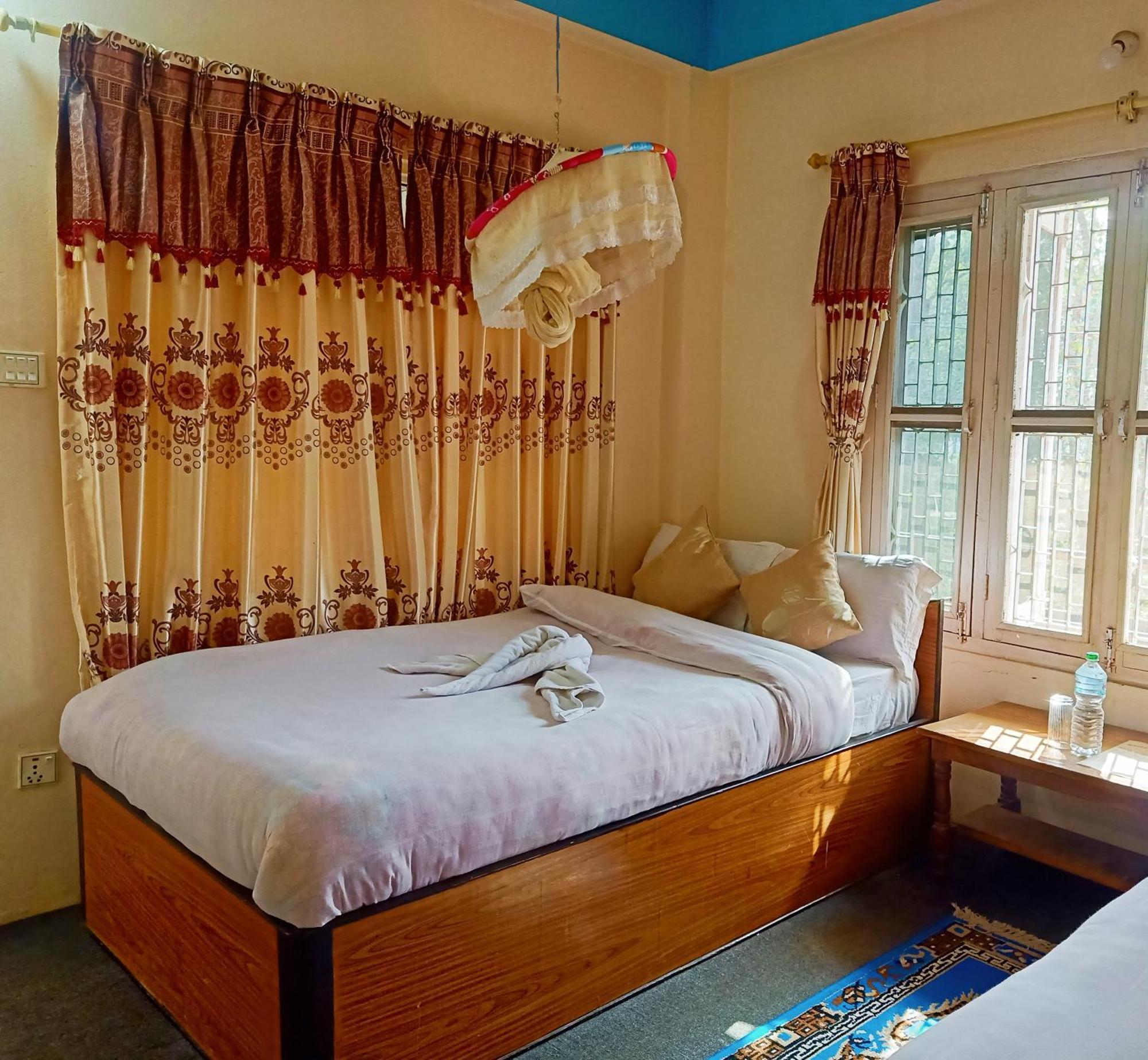 Hotel Rhinoceros-Homestay Sauraha Room photo